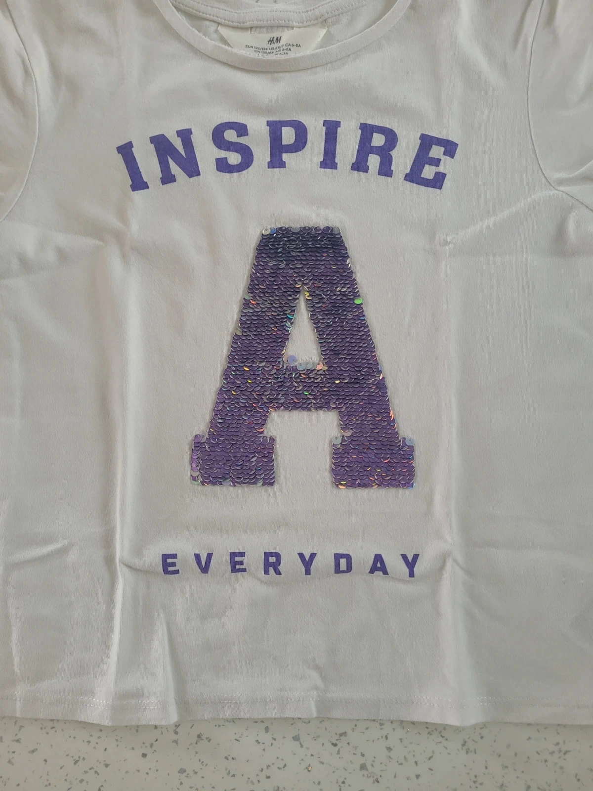 Camiseta reversible con lentejuelas para niña – photo 2